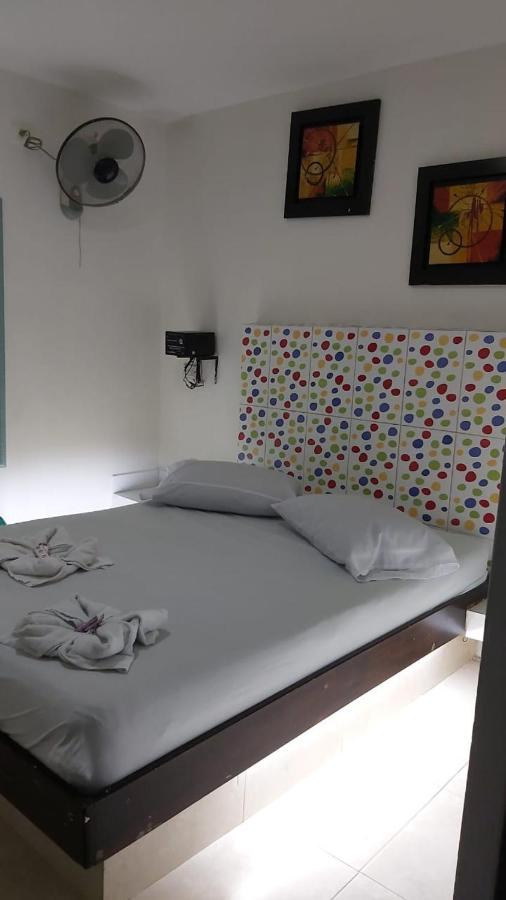 Hotel Marat Suite Medellín Buitenkant foto